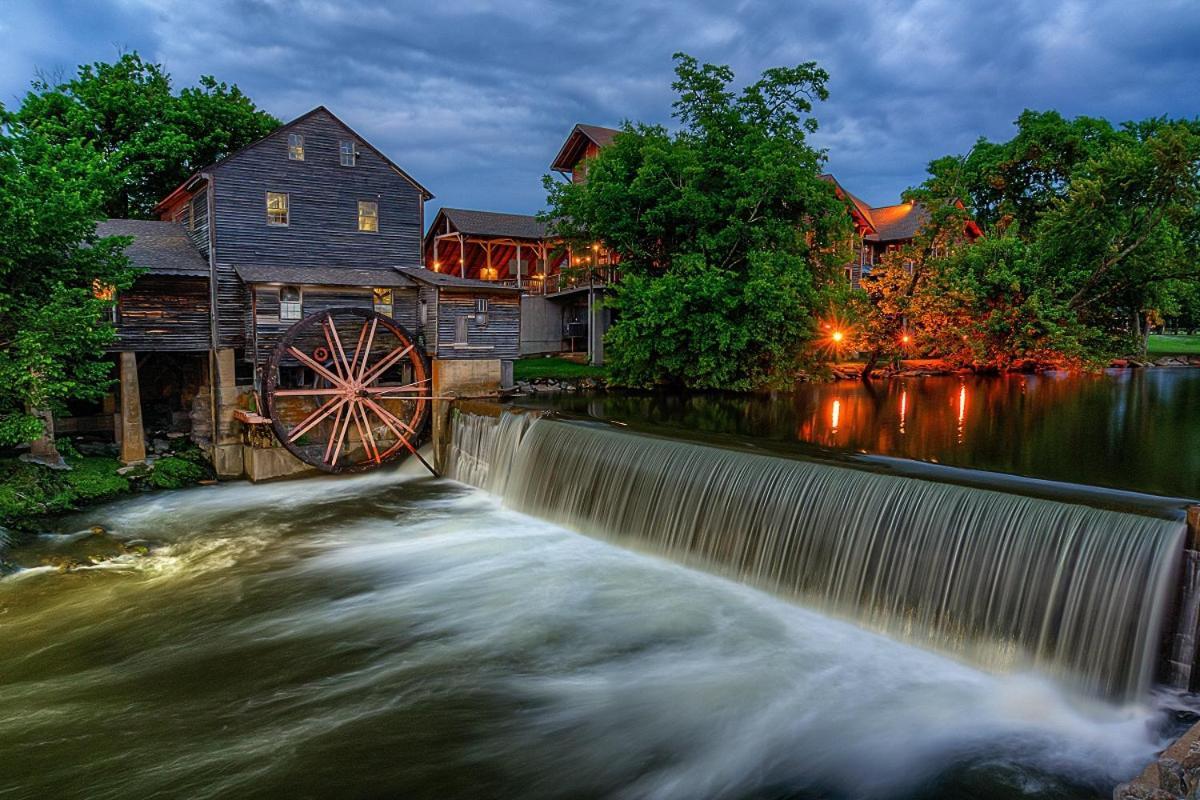 Breathtaking View, Hot Tub, 1089 Of Free Attraction Tickets For Each Paid Day, Dollywood And More! Sevierville Eksteriør billede